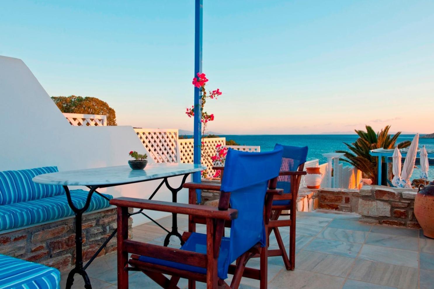 Blue Dolphin Antiparos Villas And Suites Agios Georgios  エクステリア 写真