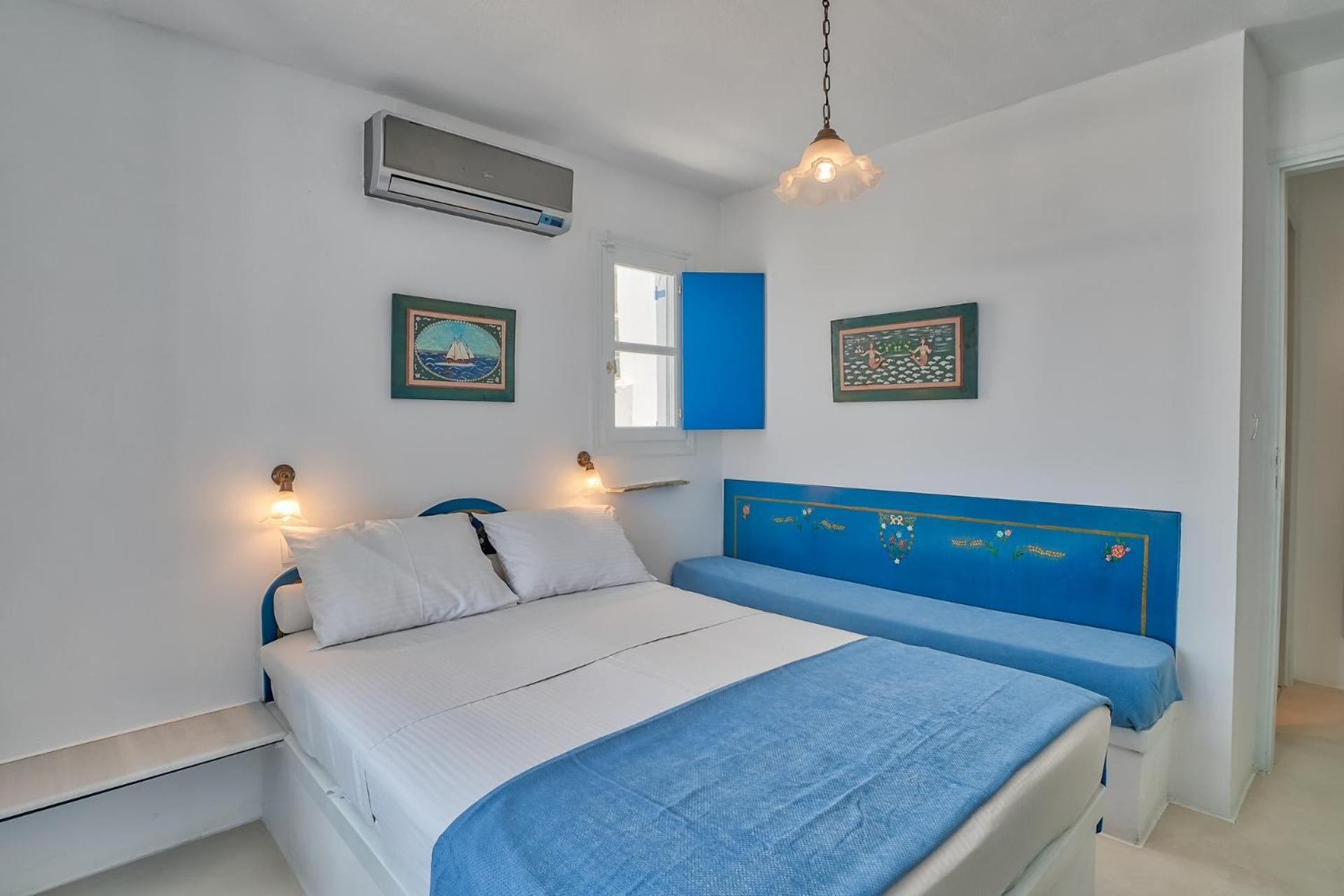 Blue Dolphin Antiparos Villas And Suites Agios Georgios  エクステリア 写真