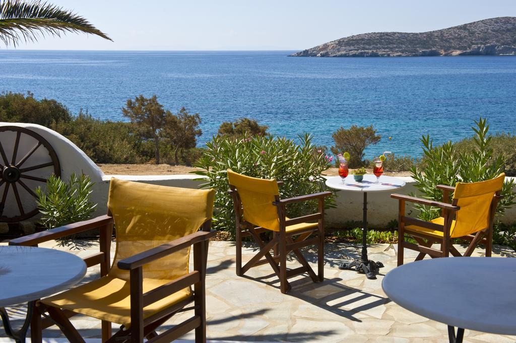 Blue Dolphin Antiparos Villas And Suites Agios Georgios  エクステリア 写真